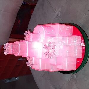 Light Up Multi Color Christmas Presents Building-Plays Christmas Carols 12”..